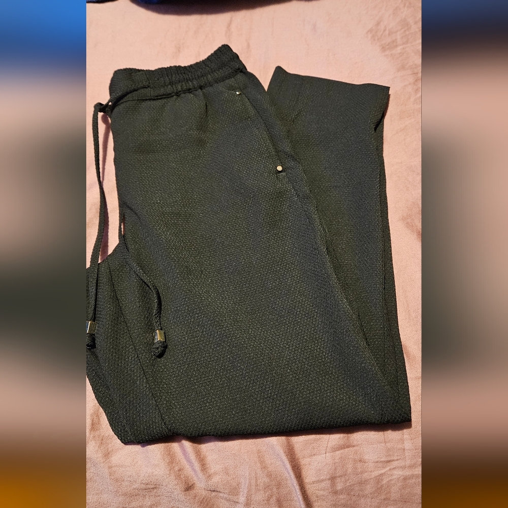 H&M Dark Textured Women Joggers